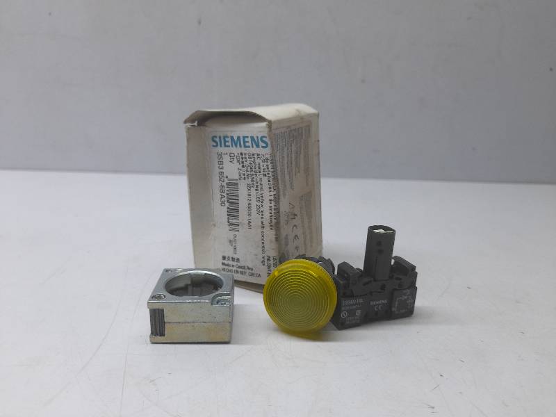 Siemens 3SB3 652-6BA30 Yellow Lens Indicator Light 3SB36526BA30