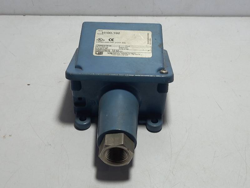 United Electric Control H100-192 Pressure Switch