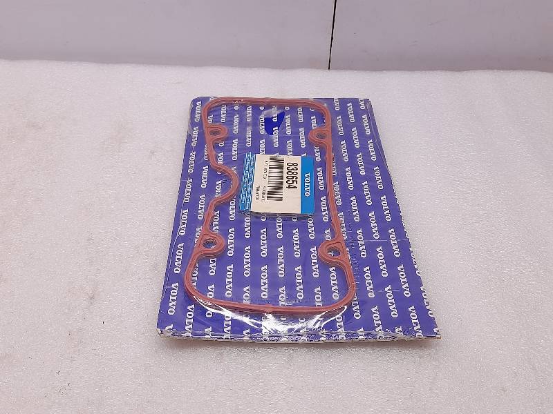 VOLVO 838654  VALVE COVER GASKET 