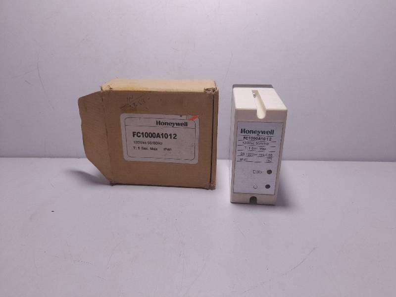 Honeywell FC1000A1012 Flame Burning Controller / 120Vac 50/60Hz