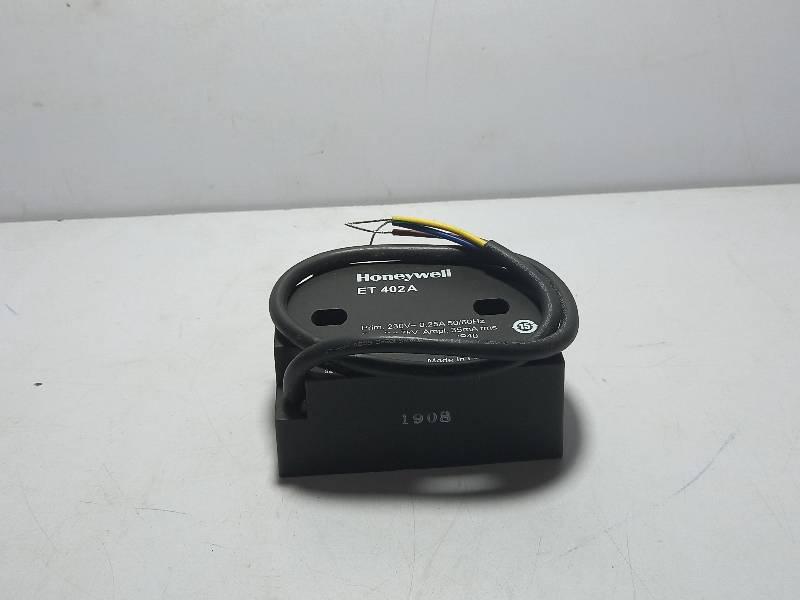 Honeywell ET402A Ignition Transformer / AC230V 0.25A 50/60Hz