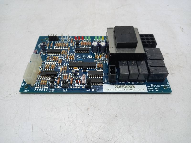 Manitowoc 1092-110-R-I  Machine Control Board  120/240 VAC