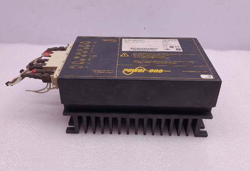 POWER-ONE AK1615-7R  DC-DC Convertor  Input: 8-35V , 22.5A  Output: 24V , 5A