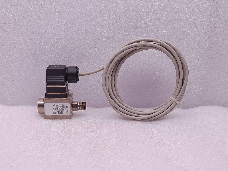 Parker B17608001  High Pressure Switch  Water Maker  1/4\