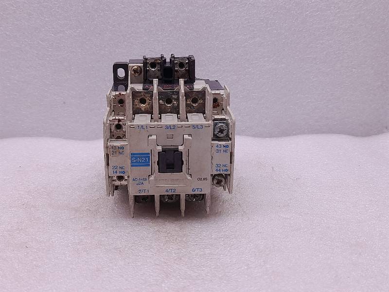 Mitsubishi Electric S-N21  Magnetic Contactor  32A