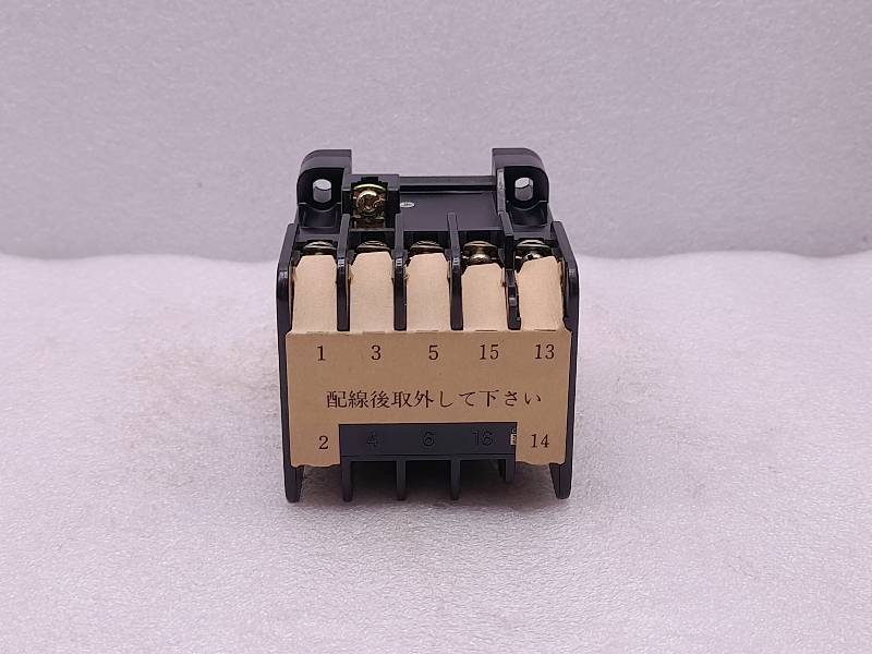 Fuji Electric SRC 3631-5-1/X  Magnetic Contactor