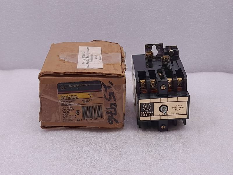 General Electric CR120B040  Industrial Relay  Series.A