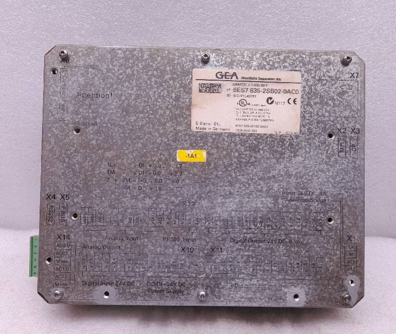 GEA 6ES7635-2SB02-0AC0  Operator Panel  Simatic C7-635  24VDC, 0.5A