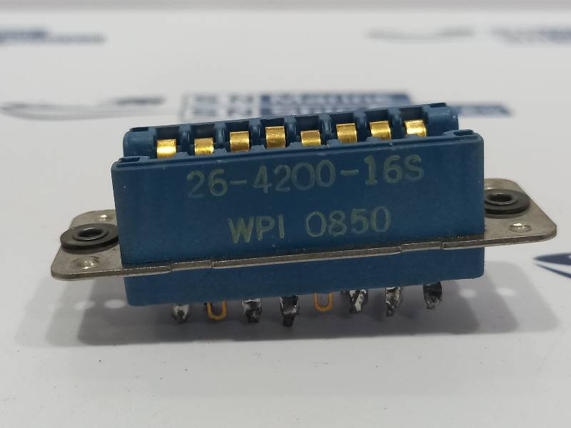 Amphenol 26-42O0-16S 16Pin Female Connector or Chassis Mount WPI0850