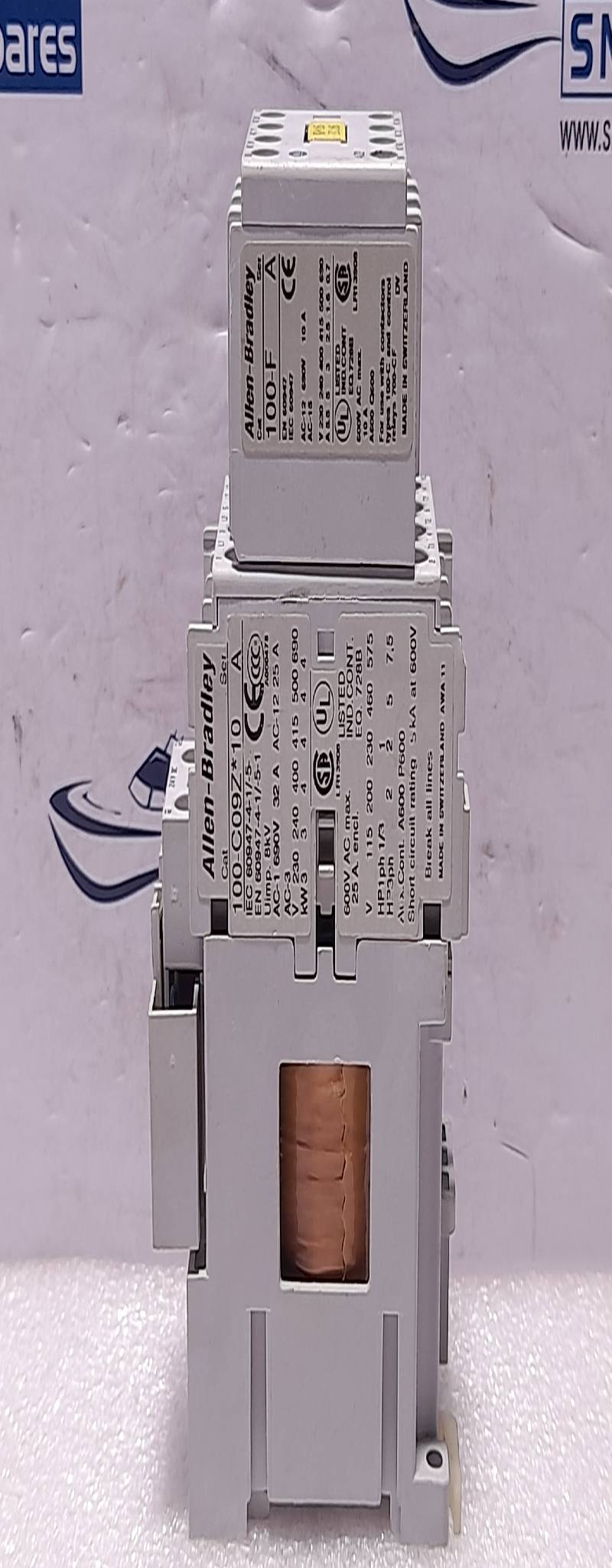 Allen Bradley 100-C09Z*10 Ser A 24VDC Contactor With 100-FA22 Ser A Auxiliary Contact