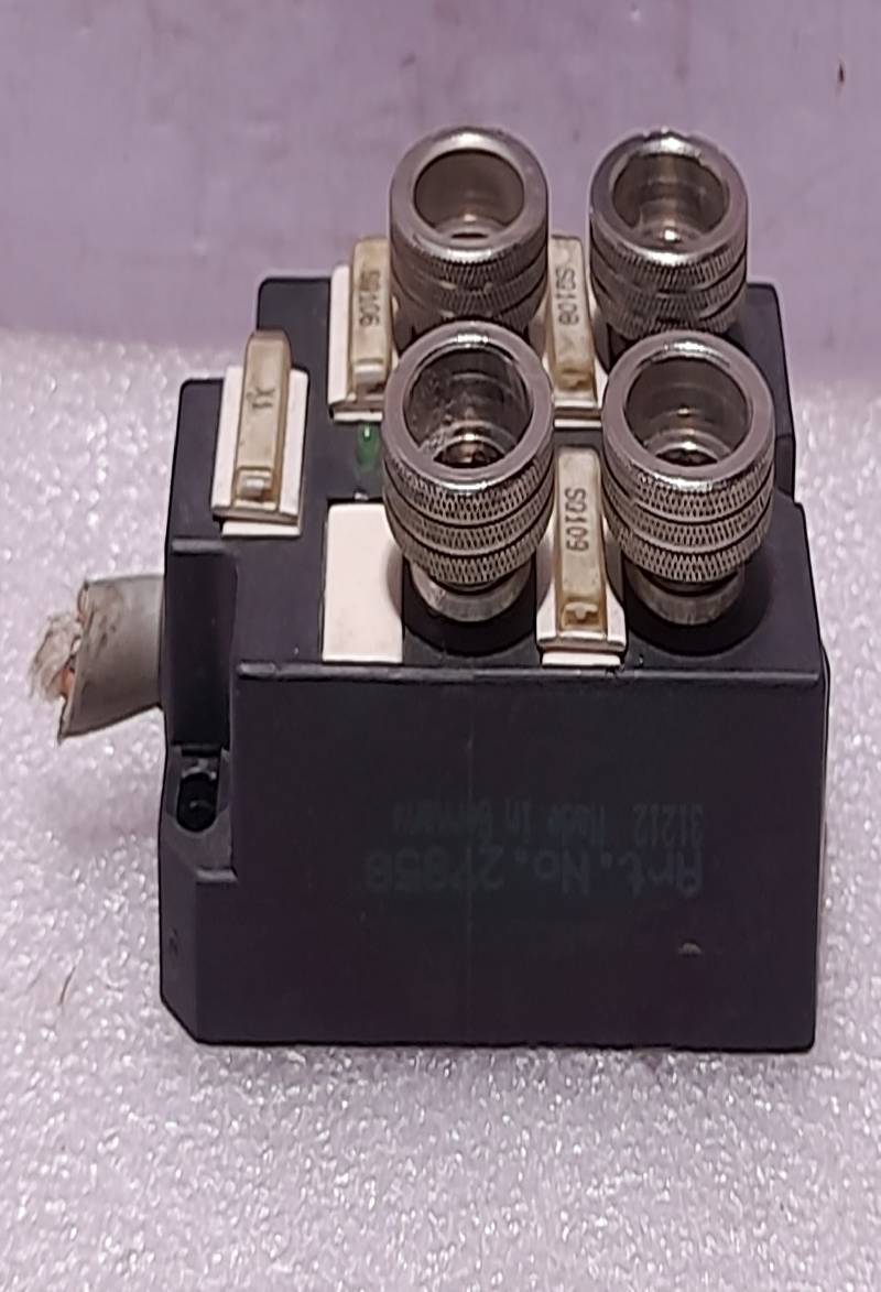 MURR ELEKTRONIK 27858 Sensor/Actuator Distributor 24VDC -12A