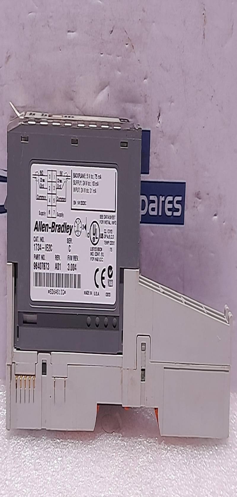 Allen-Bradley 1734-IE2C Digital Input Module Ser C With Allen Bradley 1734-MB