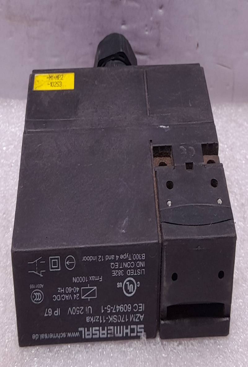 SCHMERSAL AZM 170SK-11zrka 24VAC/DC Solenoid Interlocks Switch 24VAC/DC 40-60Hz