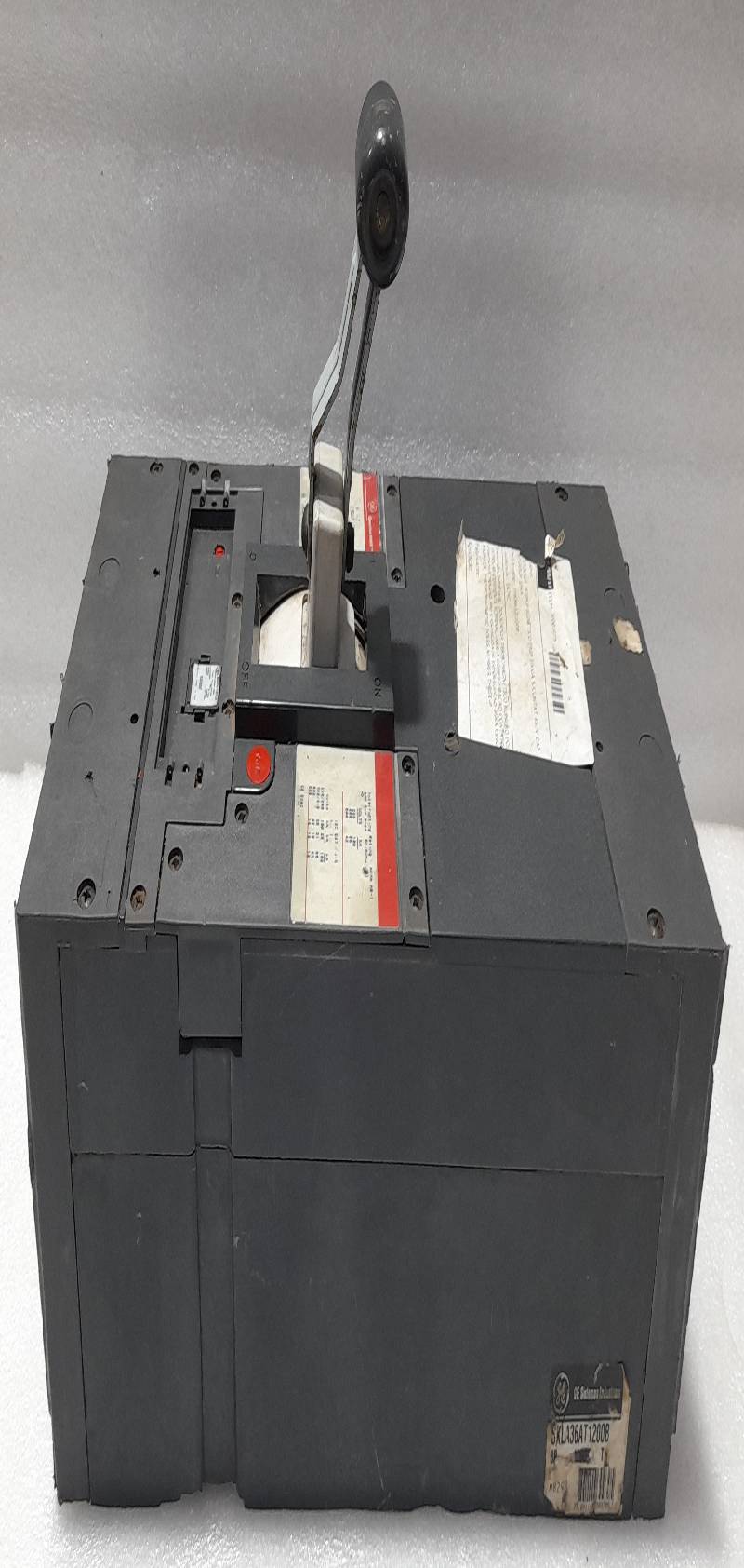 General Electric SKLA36AT1200B Industrial Circuit Breaker 3Pole 600V