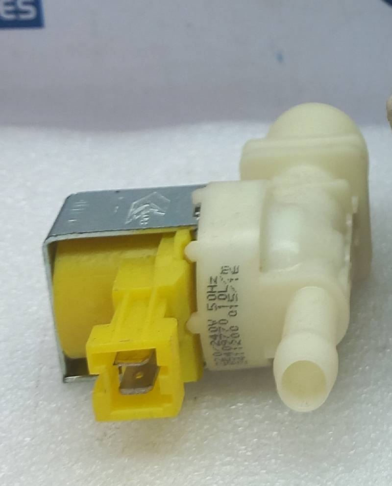 Miele 5409770 Inlet Valve ¾ 10L/Min 220/240V 50Hz