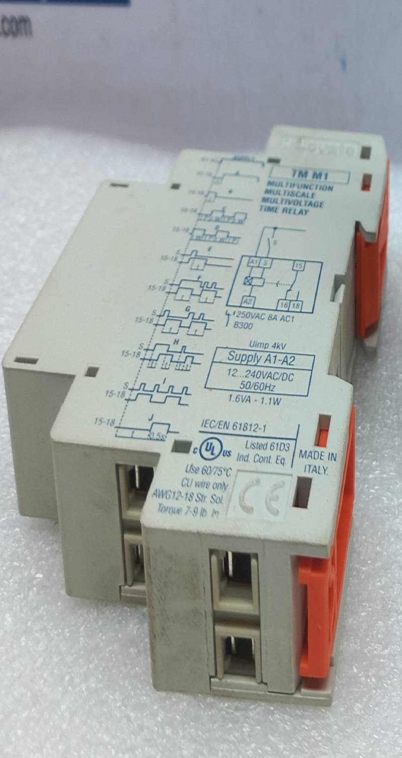 Lovato TMM1 Multifunction Time Relay 12…240V