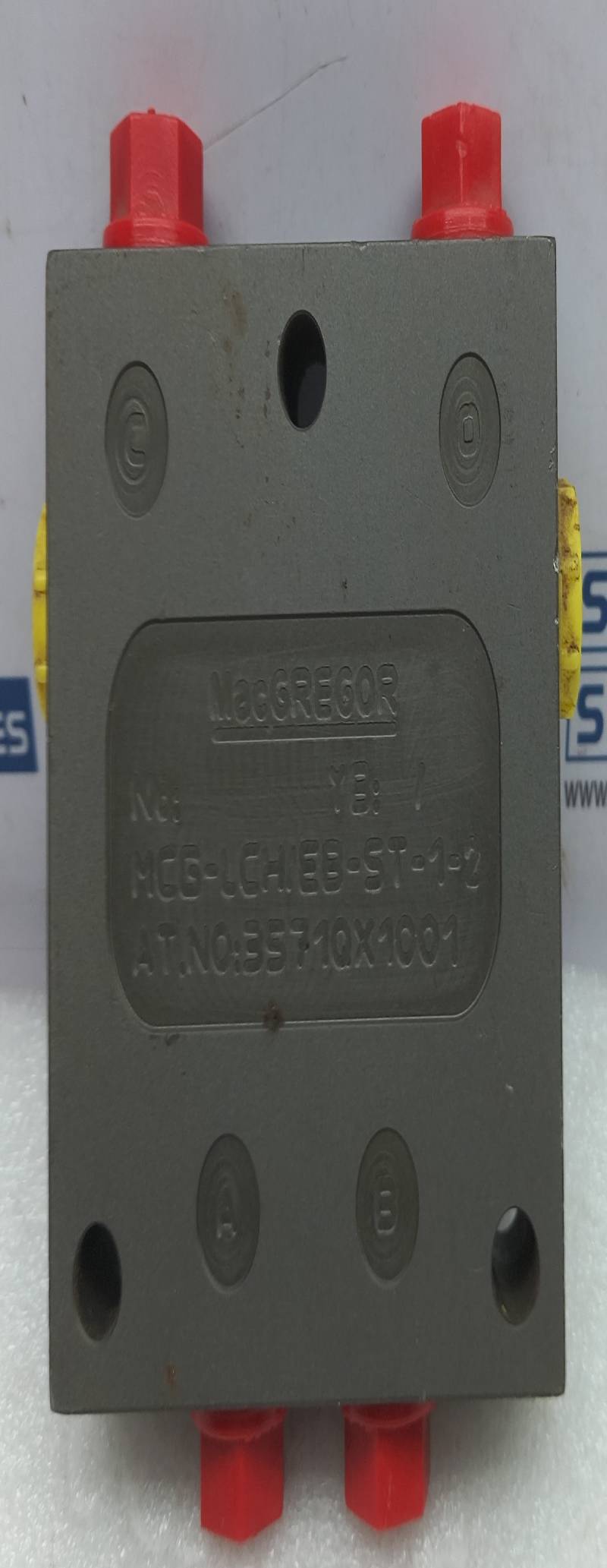 MacGREGOR MCG-LCH/EB-ST-1-2 Directional Manifold Valve