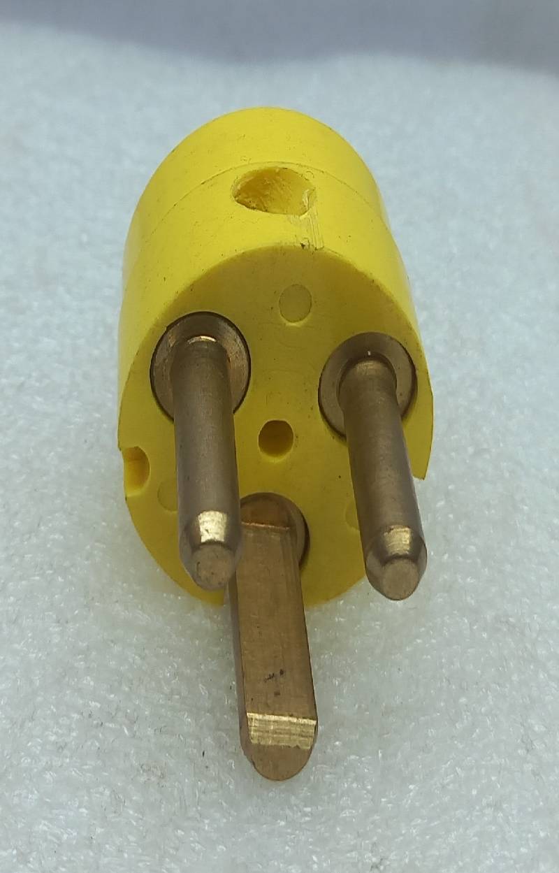 Pauluhn INX3103-125 Plastic Plug Interior 20Amp 125V 3W