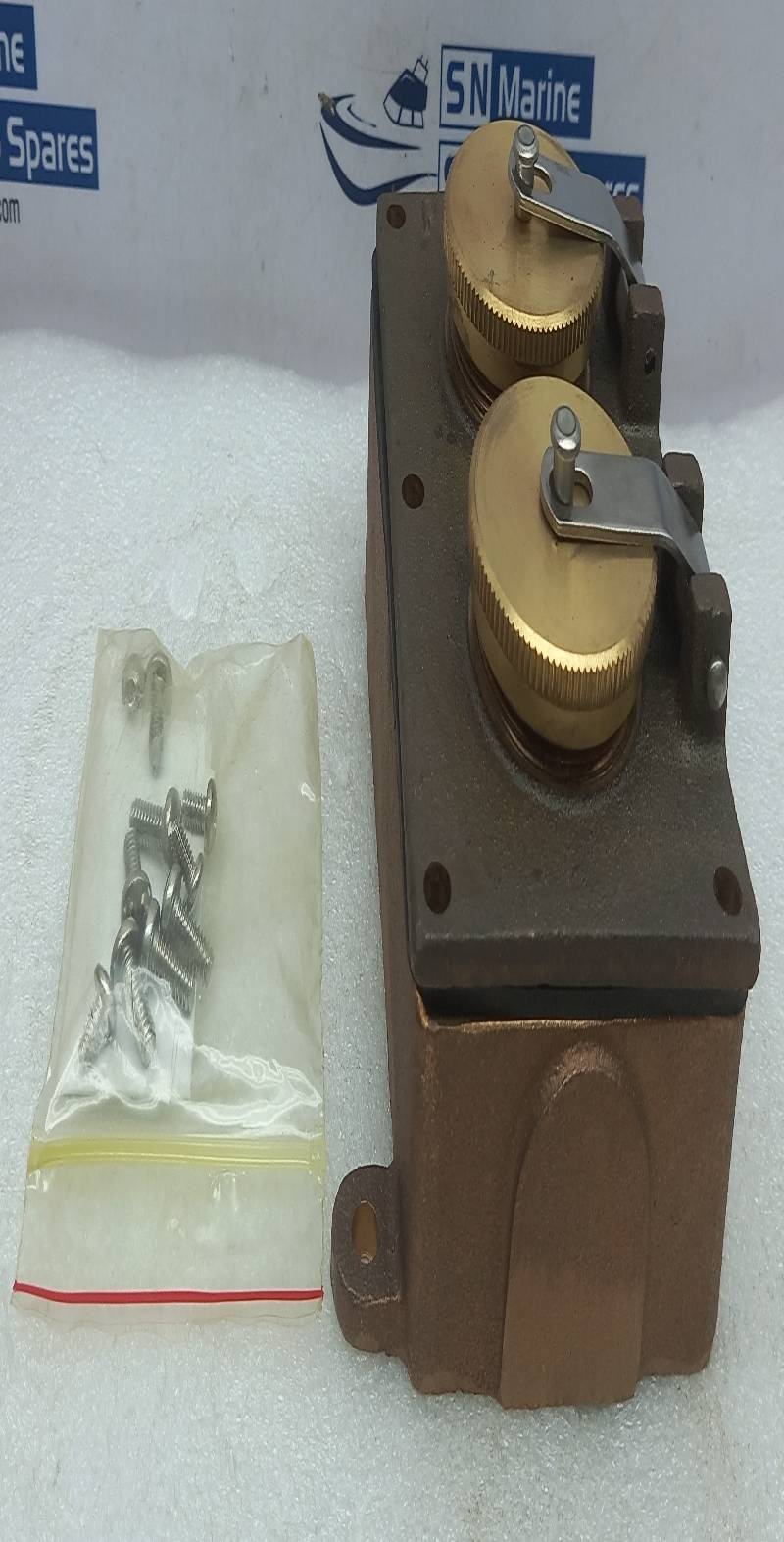 Pauluhn 2584B-125 Waterproof Receptacle 20Amps 125Volts