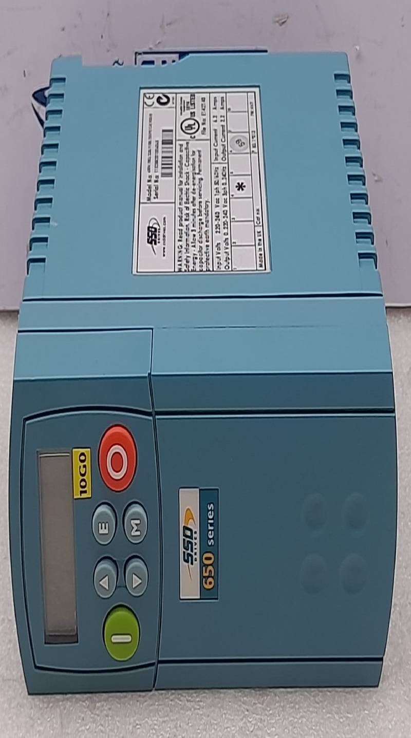 SSD 650V/003/230/F/00/DISPR/GR/RS0/0 AC Drive 650 Series
