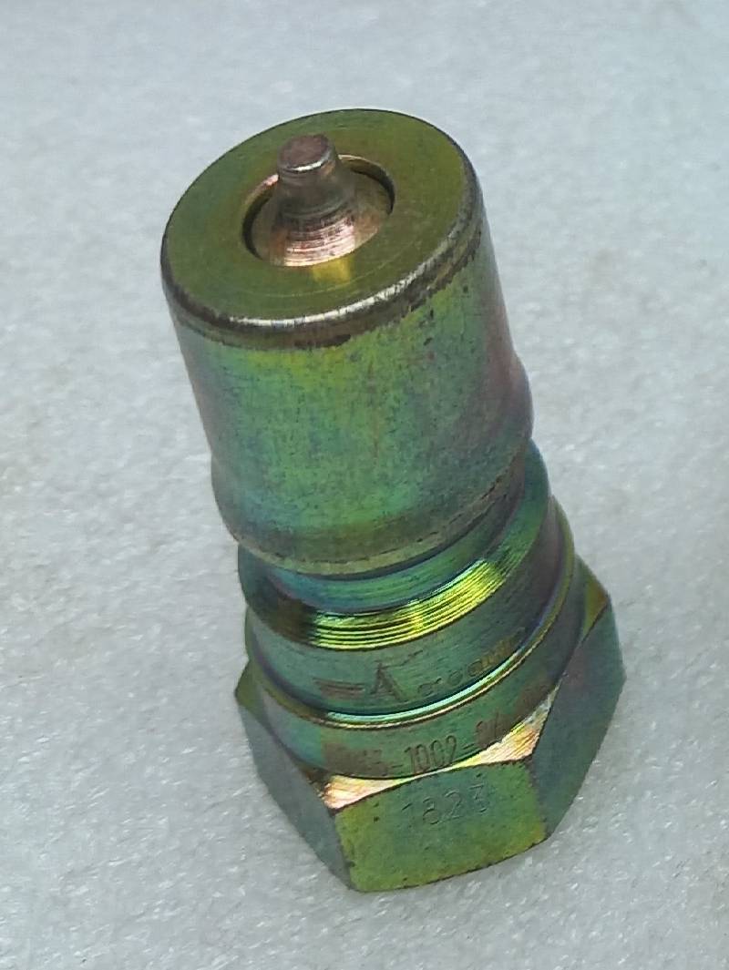 Aeroquipe FD45-1002-06-06 Quick Disconnector Nippled Valve