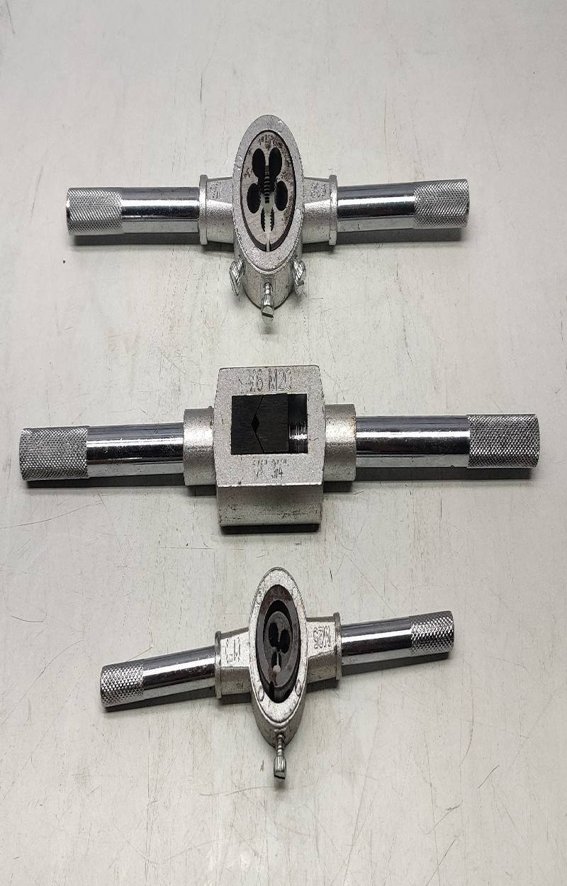 Set Of 3 Dies Holder Adjustable Tap Wrench Threading Tool Tap & Die