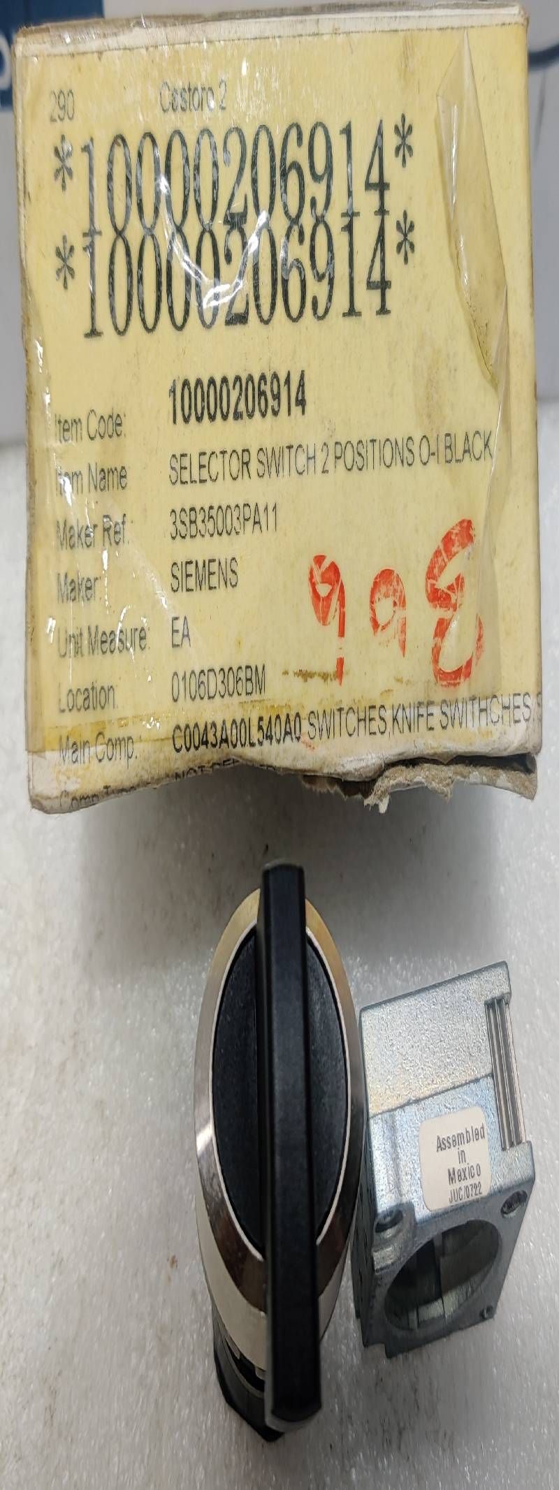 Siemens 3S3B35 00-3PA11 Selector Switch Black