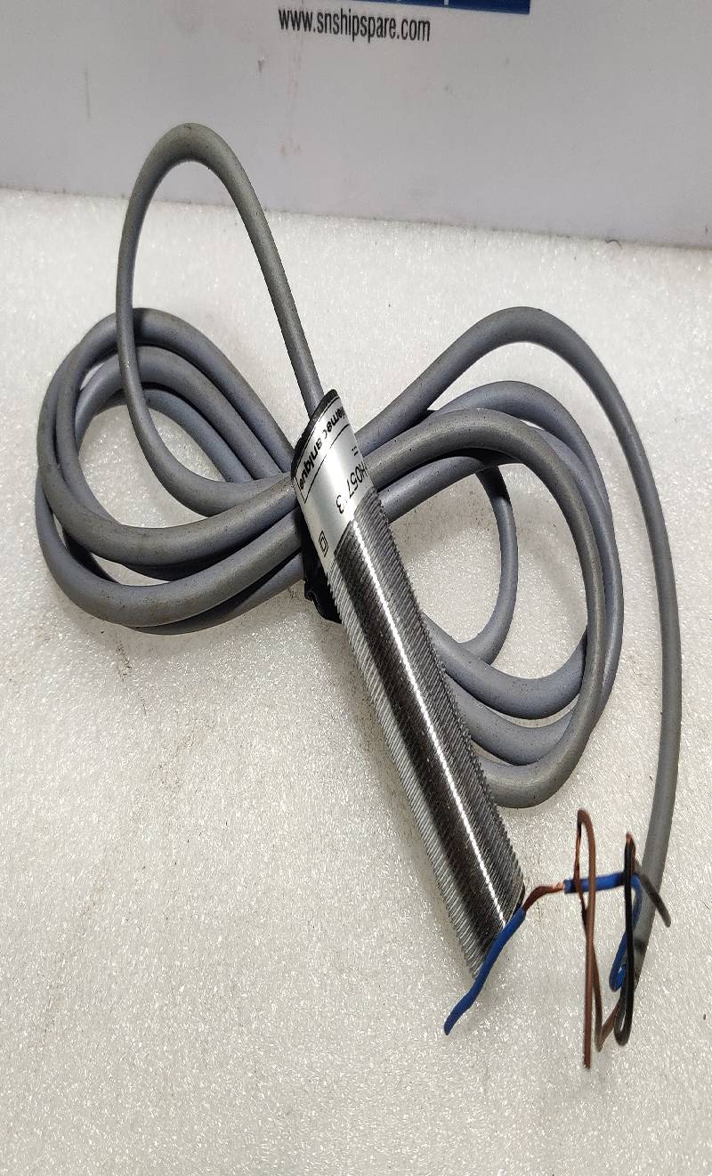 Telemecanique XSA-H05713 Inductive Sensor 12/48V