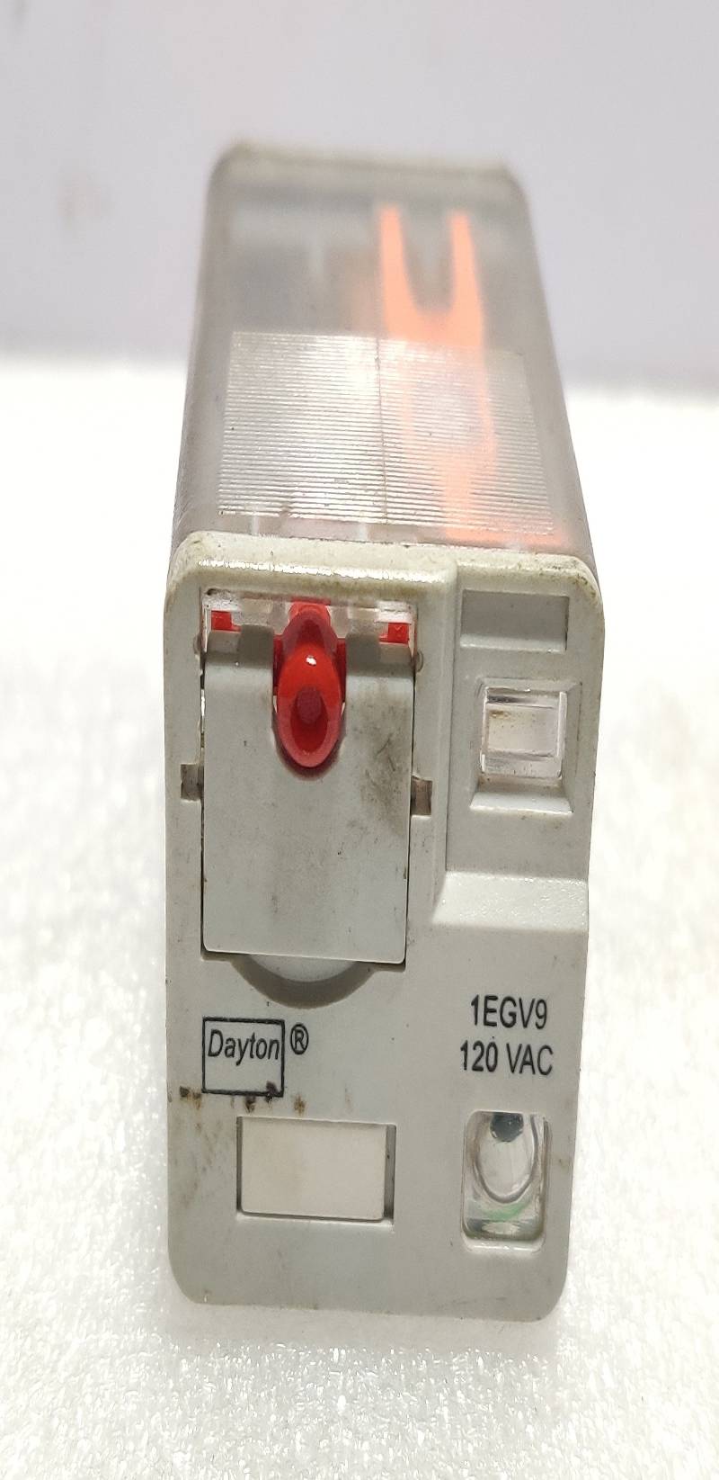 Dayton 1EGV9 Octal Relay Button Led 120VAC