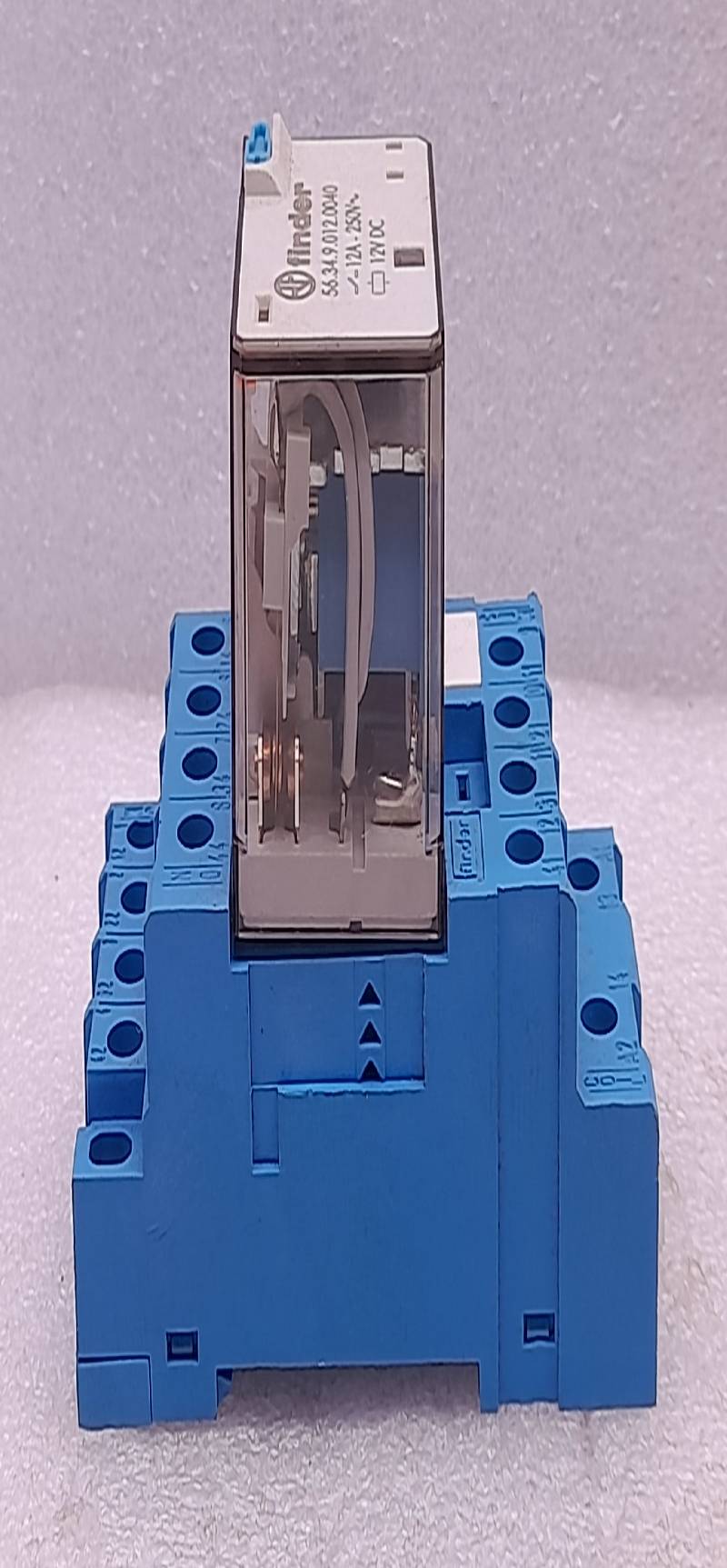 Finder 56.34.9.012.0040 General Purpose Relay Witch Relay Base Socket 12A-250~ 12V DC