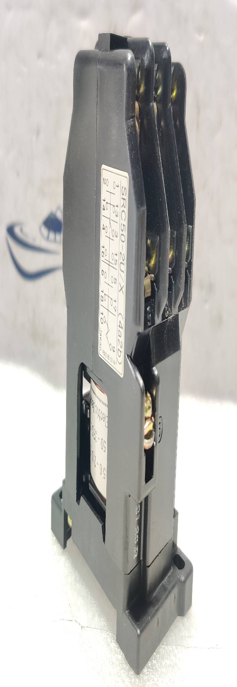 Fuji Electric SRC50-2U/X (4a2b) Auxiliary Relay 380-400/400-440V 50/60Hz