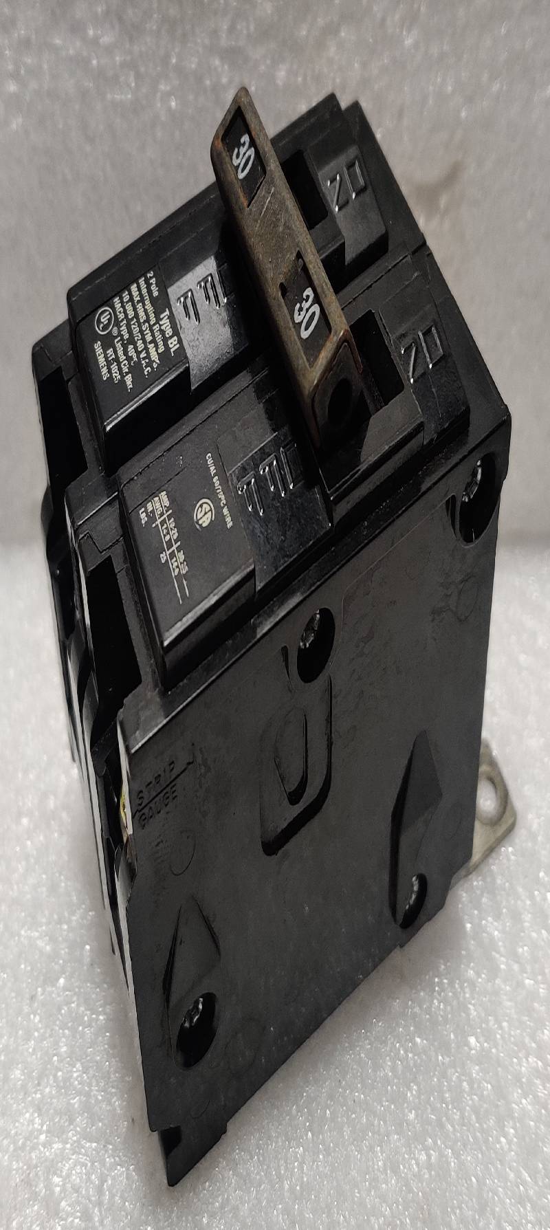 SIEMENS Type BL Circuit Breaker 2Pole 10,000AMPS 120/240VAC RT-1025