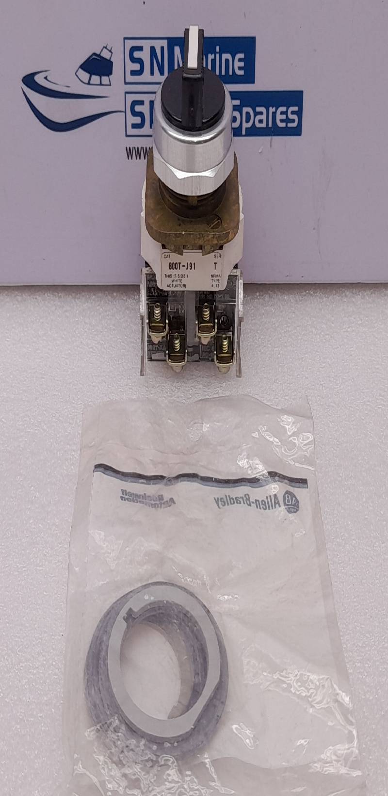 Allen Bradley 800T-J91 Selector Switch Ser T