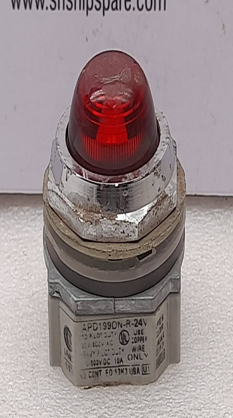 Idec APD199DN-R-24V Pilot Light 120V-600VAC