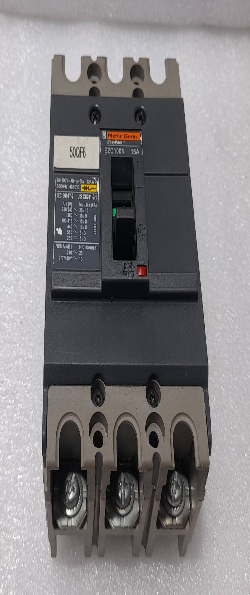Merlin Gerin EZC100N EasyPact Circuit Breaker 15A Ui= 690V~ Uimp= 6kV Cat.A