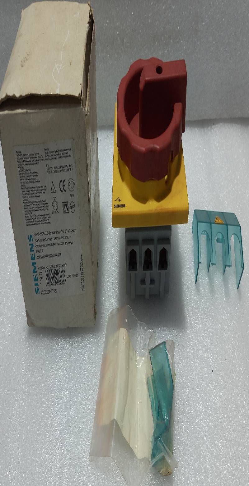 Siemens 3LD2504-0TK53 Switch Disconnector 63A/Ui 690V 50/60Hz