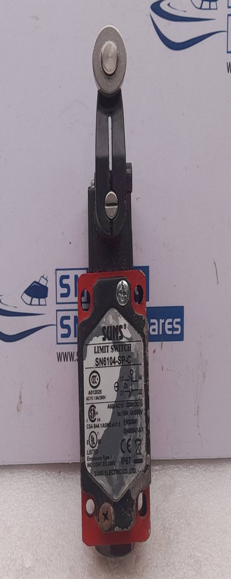 Suns SN6104-SP-C Limit Switch Ith:10A Ui: 600V