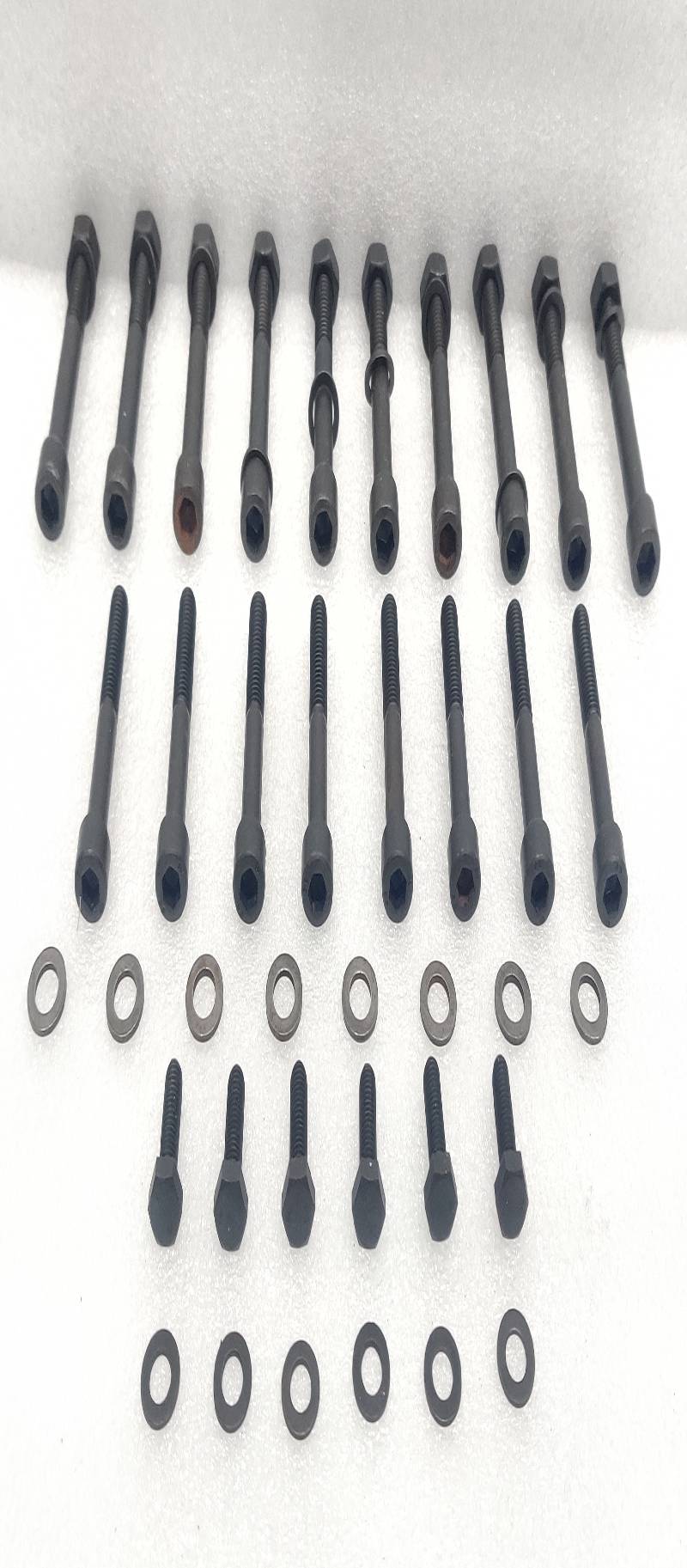 SET FASTENERS AND PLUG FOR EPICYCLIC G503.47.20.011 HARDING 0000.0006