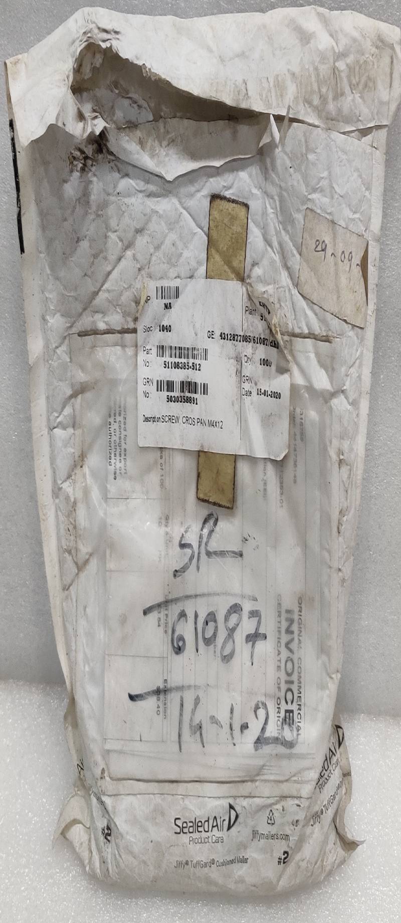 McMASTER-CARR 51108385-512 screw cross pan head Phillips screw steel