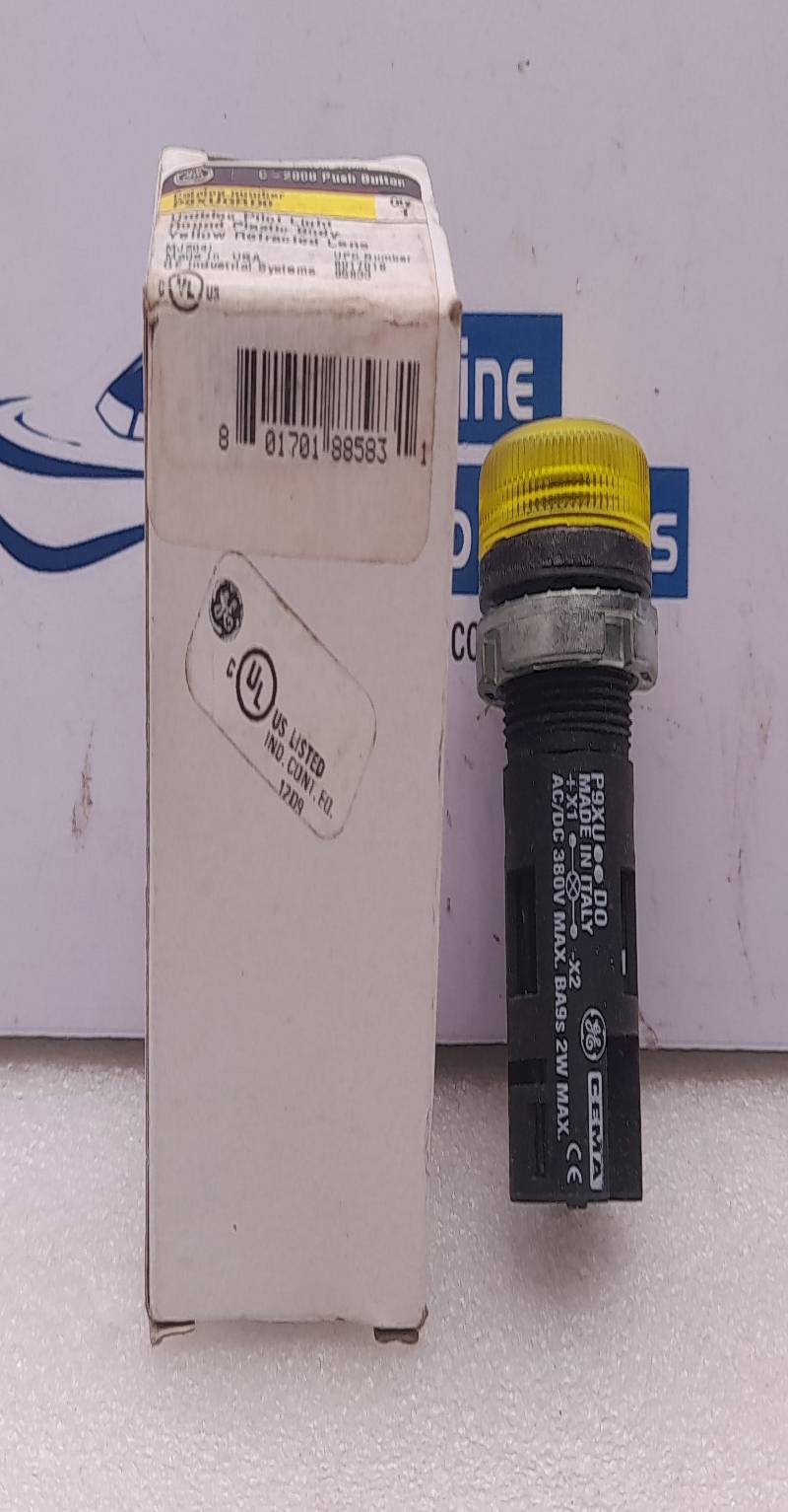 General Electric P9XUGRD0 Unibloc Pilot Light C-2000 Push Button 250V Max