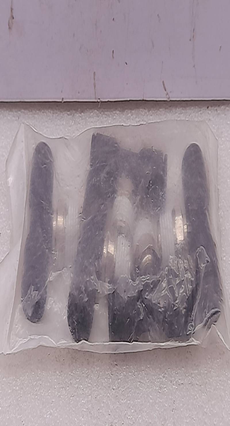 RS 182-5080 Stud Branch Tee Adaptor-1/4X8mm 5PCs In Lot