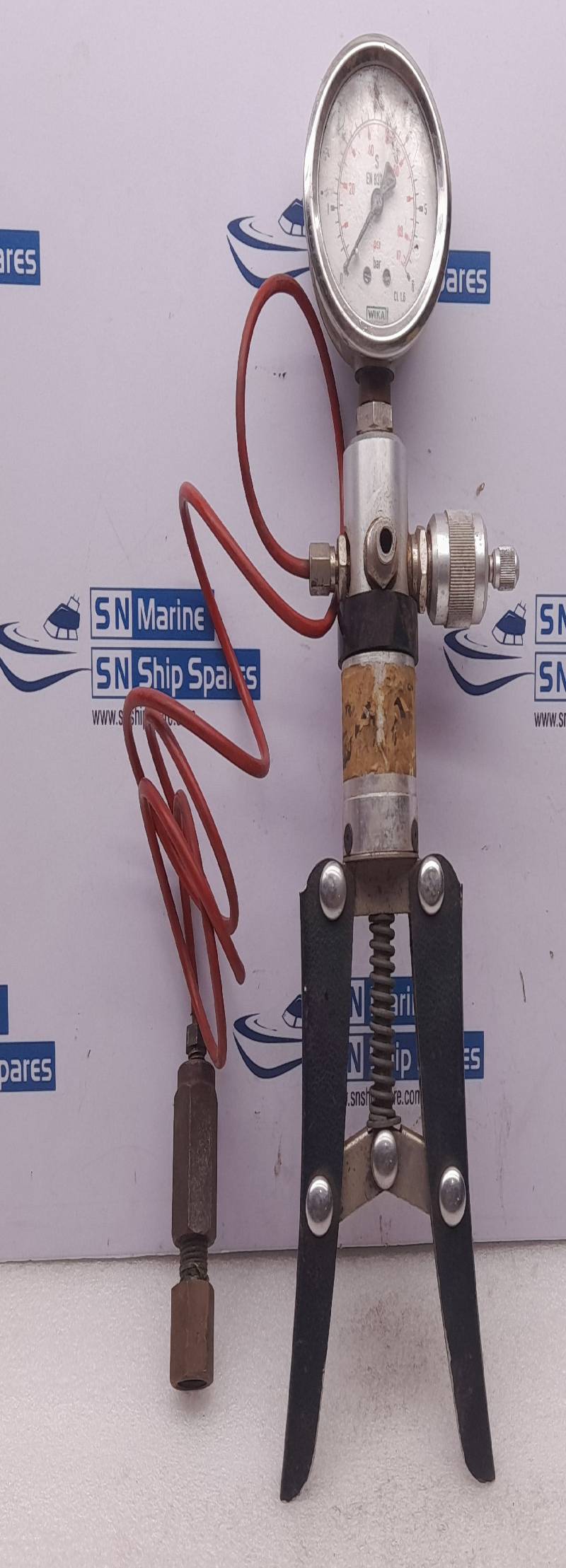 Pressure Calibrator Hand Held Pump 0-6Bar 0-87Psi