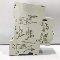 Merlin Gerin Multi 9 C60N B10 Circuit Breaker With Schneider 26924 Auxiliary Contact