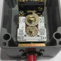 Allen Bradley 836-A2J Ser A Pressure Control Switch _ 836A2J