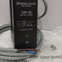 Pepperl Fuchs SJ30-A2 000821 Inductive Slot Sensor