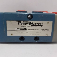 Rexroth R431008515 PT24104-1700 / 4 Way Valve / PT241041700