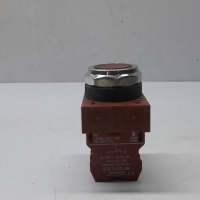 Siemens 3SB 14 00-2A & 3SB 14 00-2B Contact Block With Push Button Illuminated Red Varco 902782