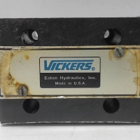 Vickers DG4V4-012A-M-X1-H4-10 Directional Control Valve