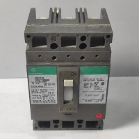GE TEB132070 70Amps Molded Case Circuit Breaker 240VAC 250VDC 3Poles