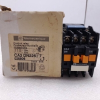 Telemecanique  CA2DN226F7  Auxiliary Control Relay  110V 50/60Hz